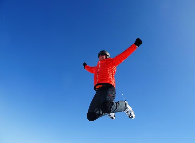 The Basic Function of Mens Ski Pants